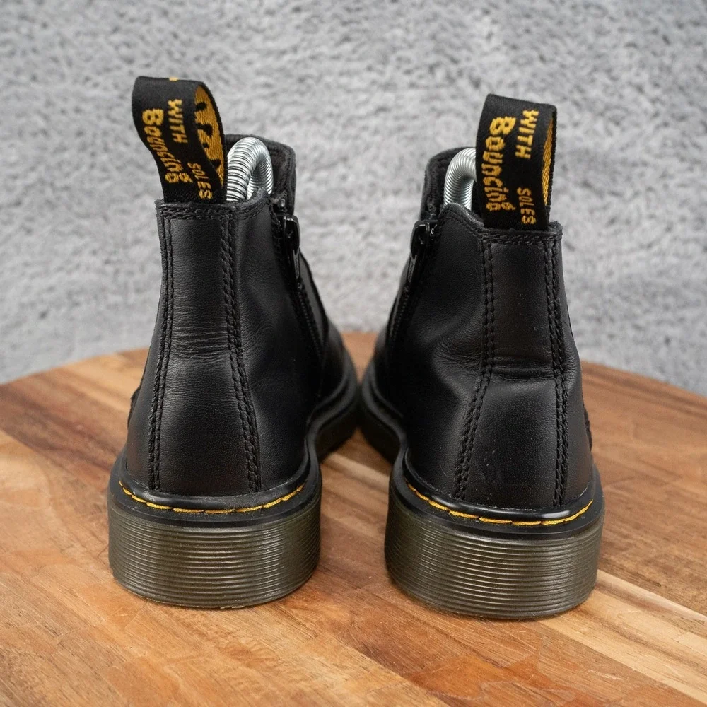 Dr. Martens 2976 J Chelsea Boots Kids Size 3 Black Leather Side Zip